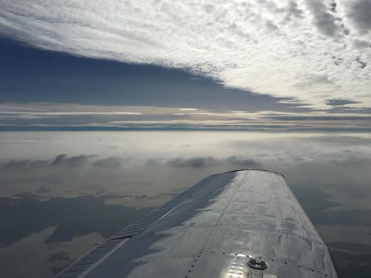 Blick aus dem Flugzeug